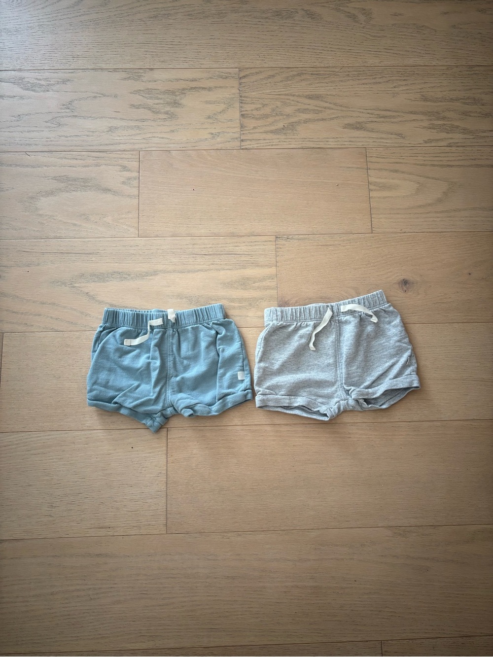 Little planet by Carter’s 2 pack baby cotton shorts, size 12 months